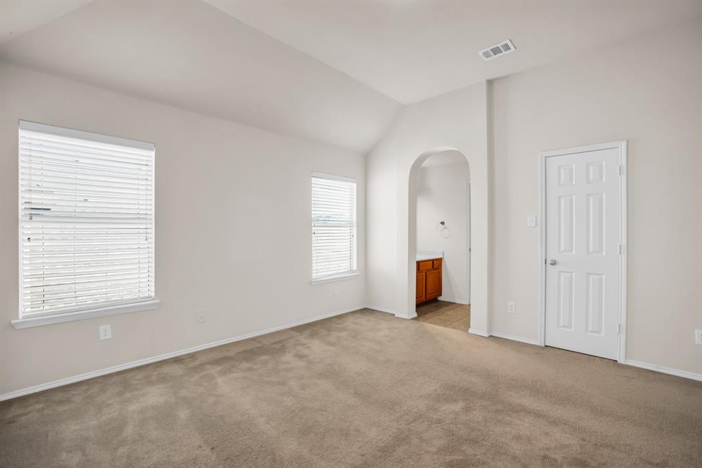 2228 Sparrow Hawk Court Grand Prairie, TX 75052 - Photo 24 of 28