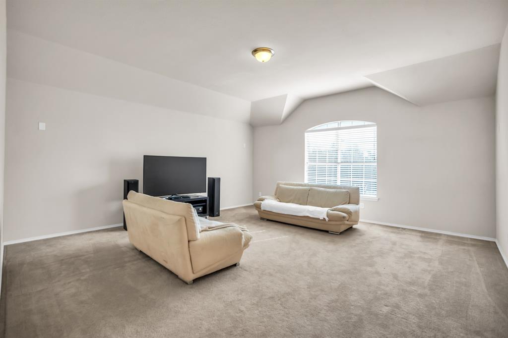 2228 Sparrow Hawk Court Grand Prairie, TX 75052 - Photo 26 of 28