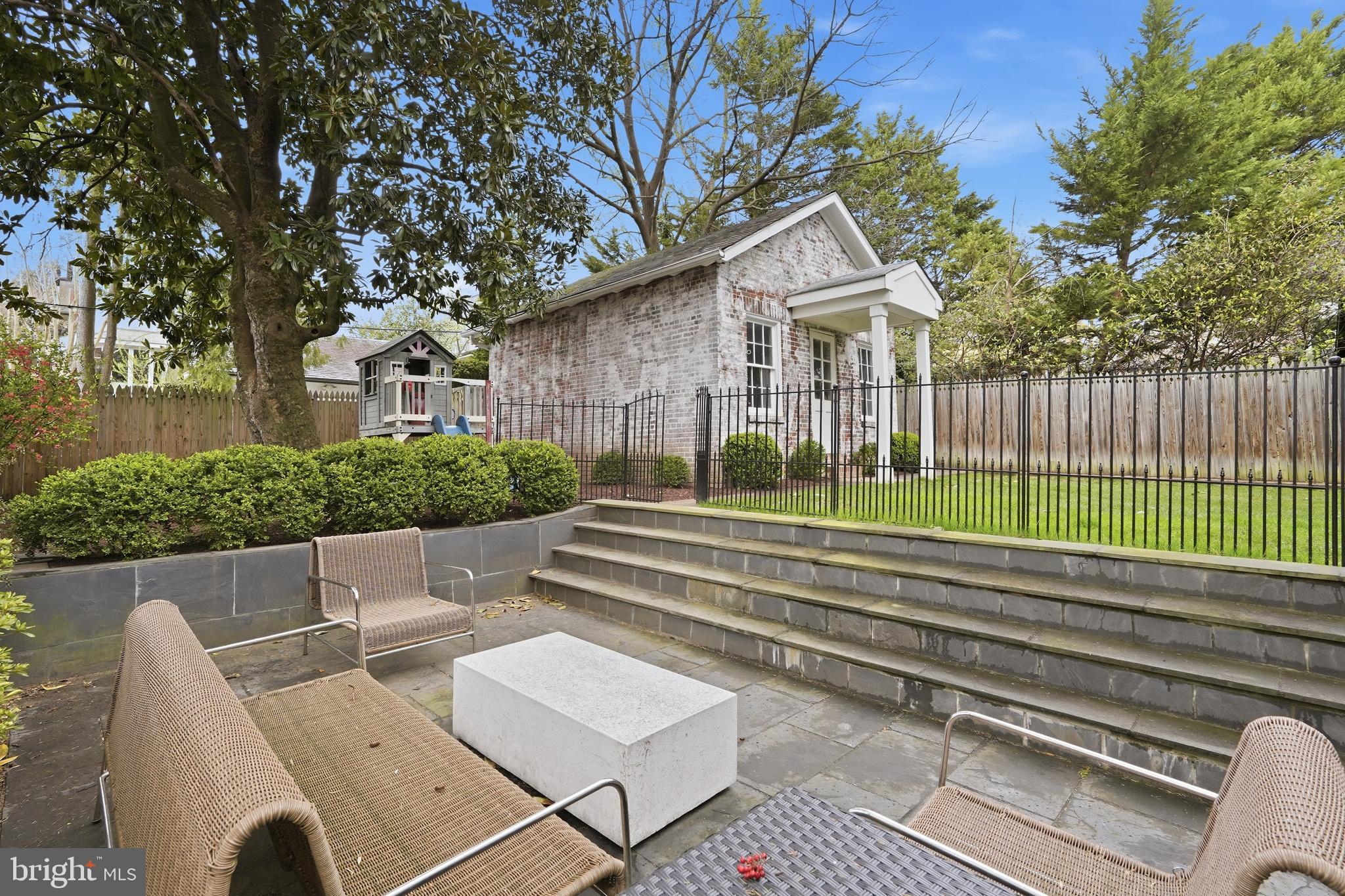 2812 34th Street Northwest Washington, DC 20008 - Photo 45 of 62