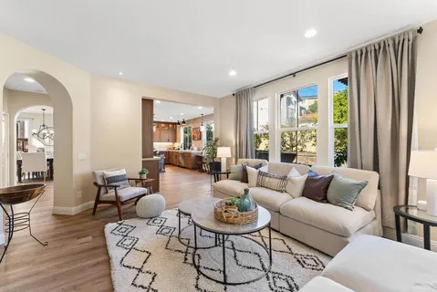 $1,400,000 | 885 Chandelier Court, San Marcos, CA 92078