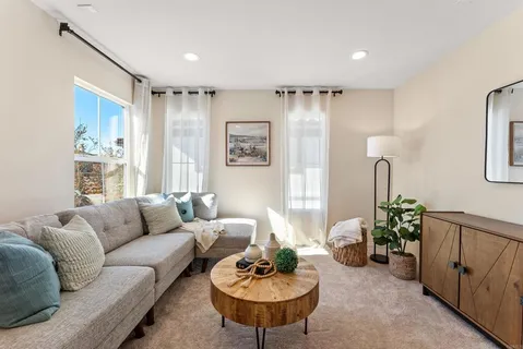 $1,400,000 | 885 Chandelier Court, San Marcos, CA 92078