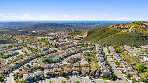 $1,400,000 | 885 Chandelier Court, San Marcos, CA 92078