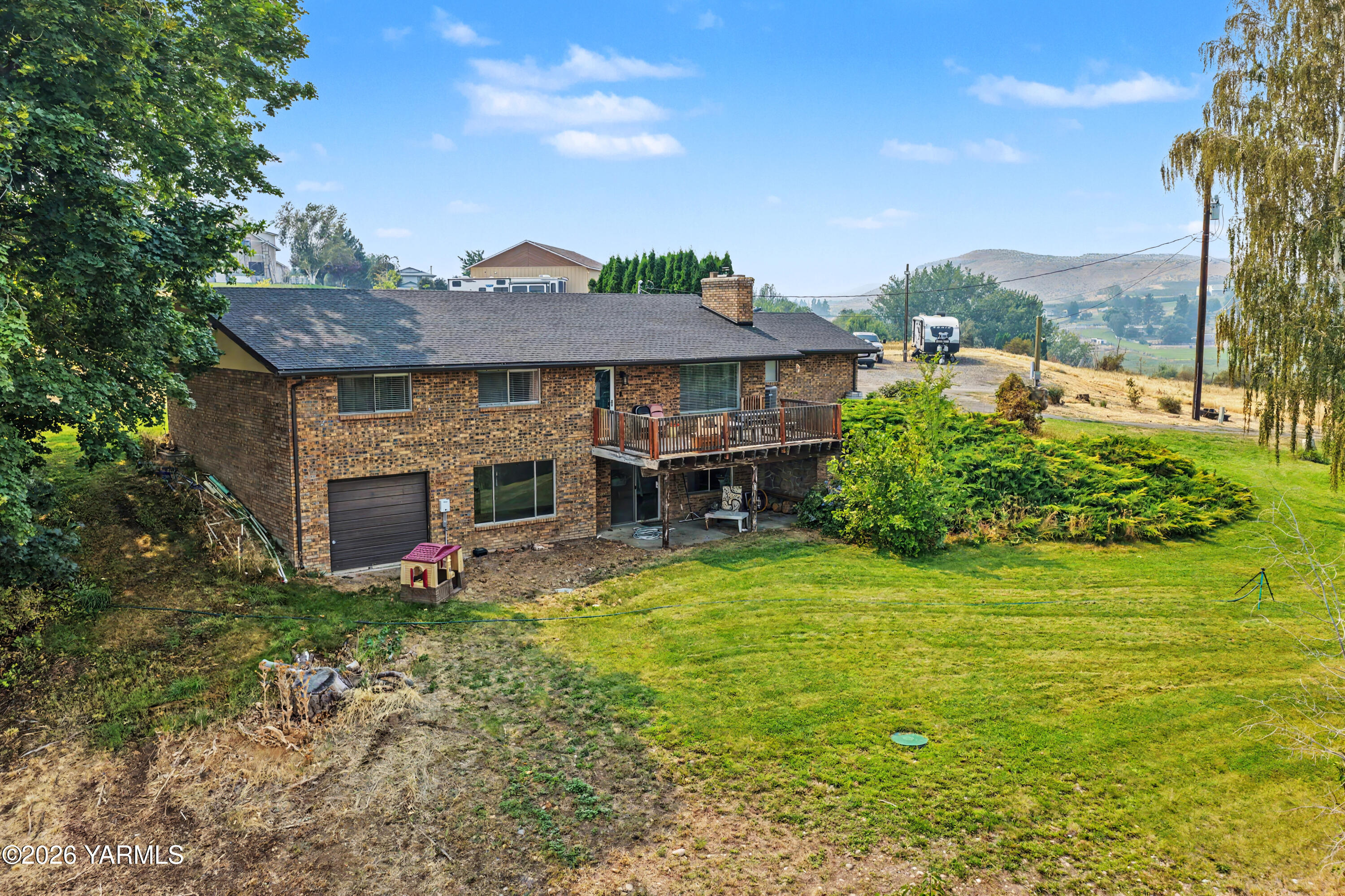 270 Westridge Road Selah, WA 98942 - Photo 1 of 66 1_drone