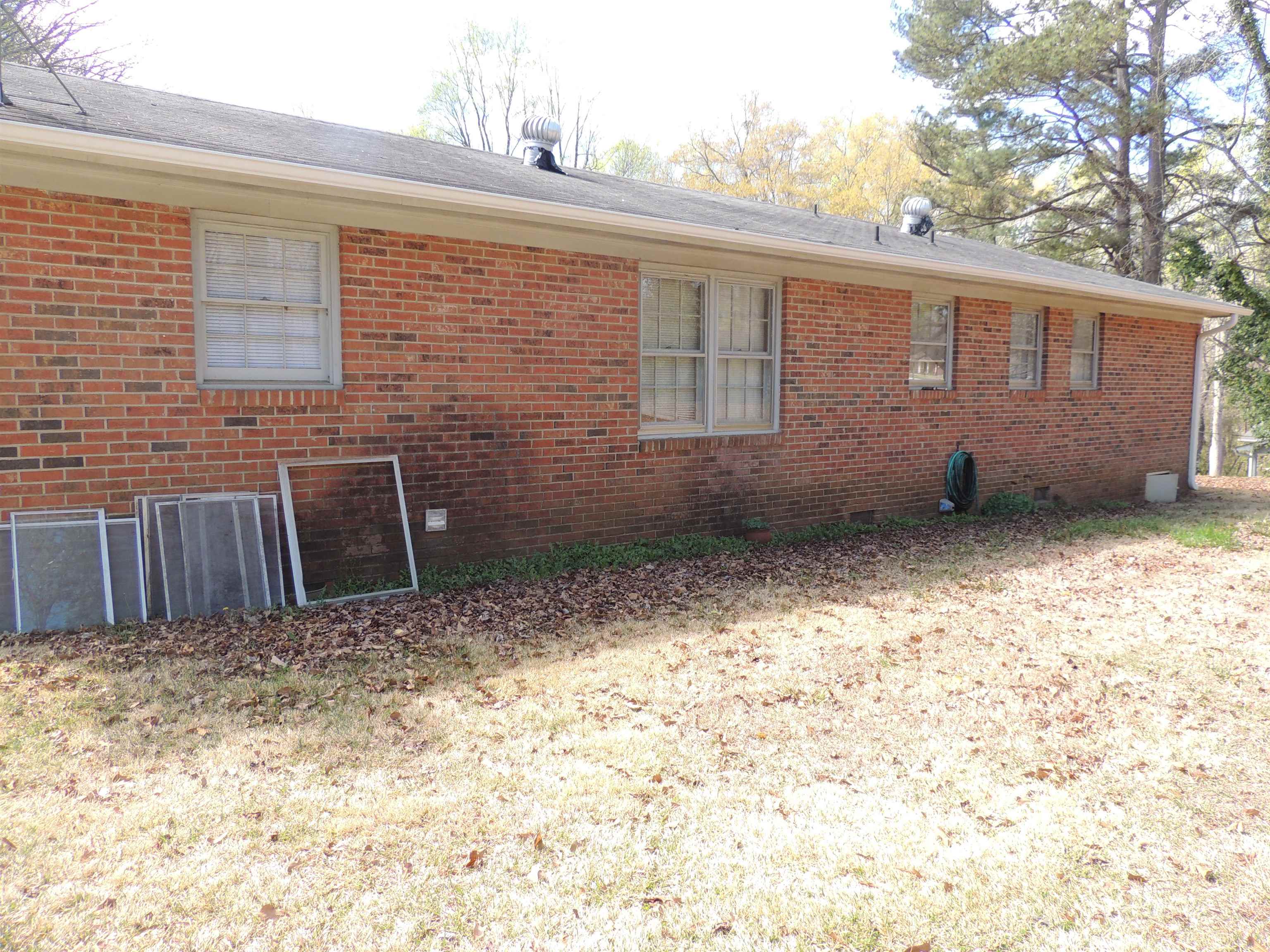 820 Winterhawk Circle Inman, SC 29349 - Photo 4 of 17