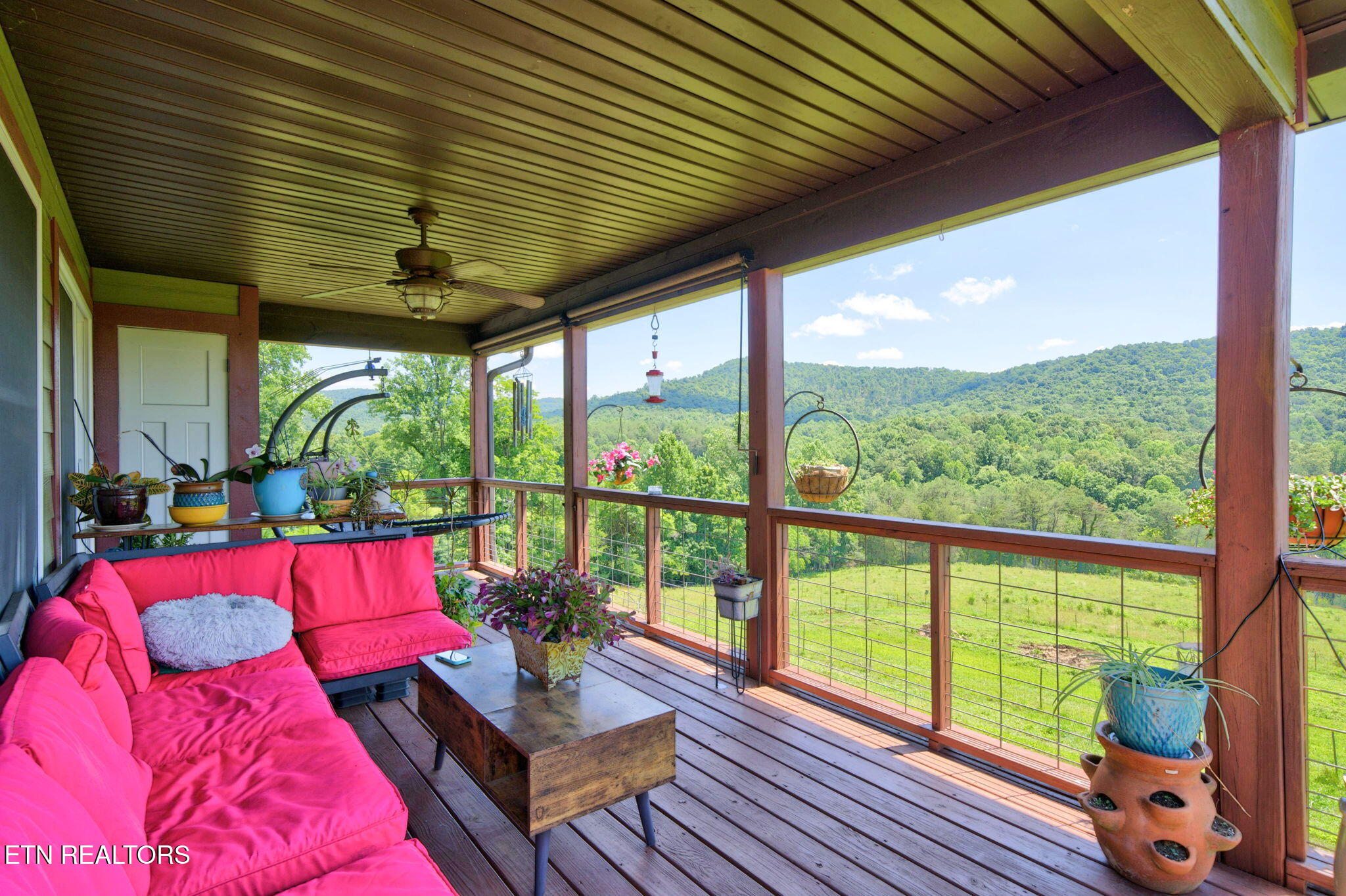 1252 Shellotte Loop Pall Mall, TN 38577 - Photo 10 of 60 10-web-or-mls-1252 Shellotte Loop_049_TN