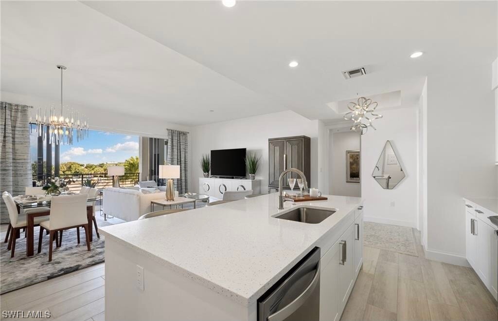 1111 Central, Unit 314 Naples, FL 34102 - Photo 4 of 16