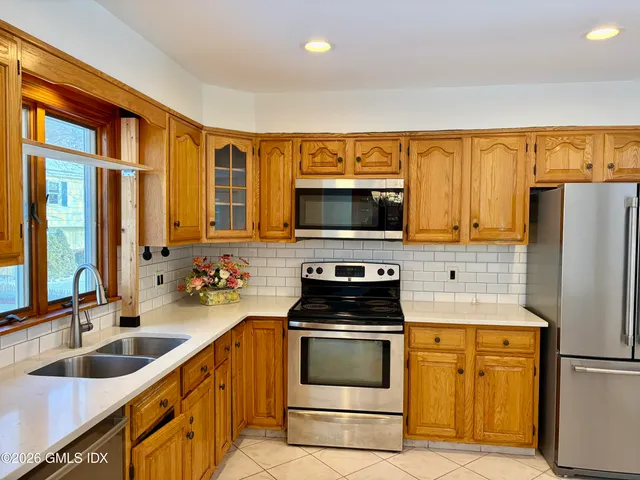 $6,700 | 29 Fado Lane, Cos Cob, CT 06807