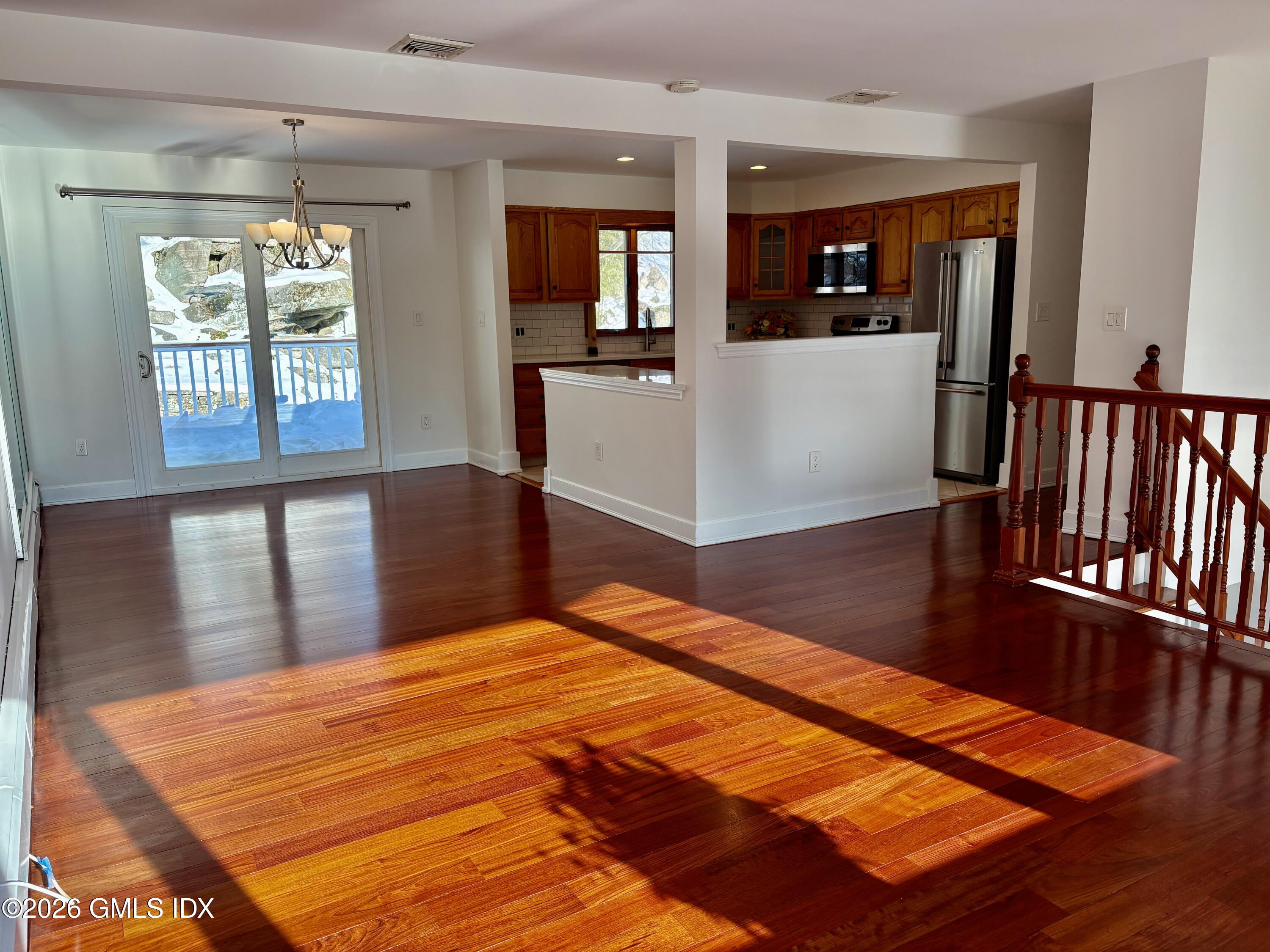 29 Fado Lane Cos Cob, CT 06807 - Photo 5 of 18 IMG_E4770