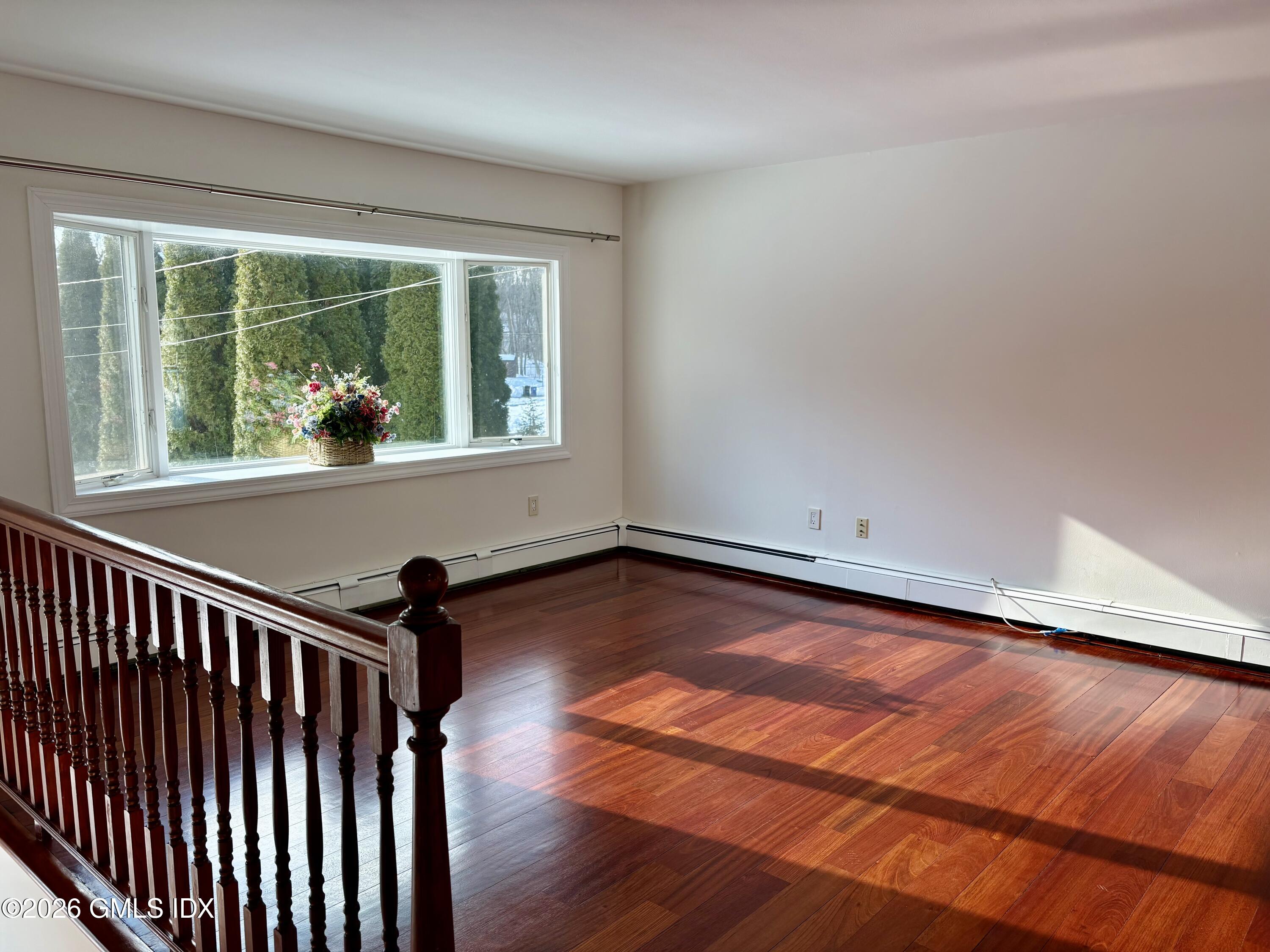 29 Fado Lane Cos Cob, CT 06807 - Photo 6 of 18 IMG_E4771