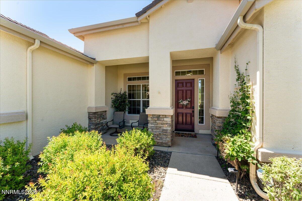 1606 Silver Thread Drive Reno, NV 89521 - Photo 3 of 44 04-DS208823
