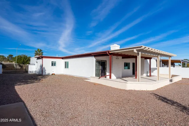 $310,000 | 984 East Carmelita Drive, Sierra Vista, AZ 85635