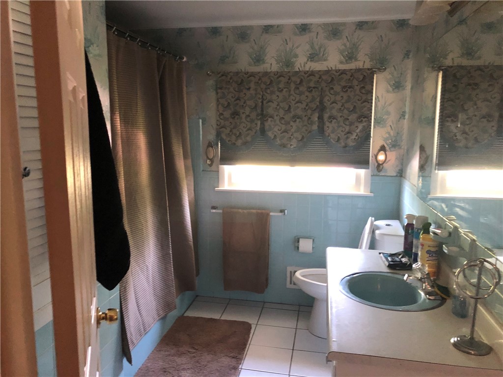 63 Noel Drive Gates, NY 14606 - Photo 7 of 14