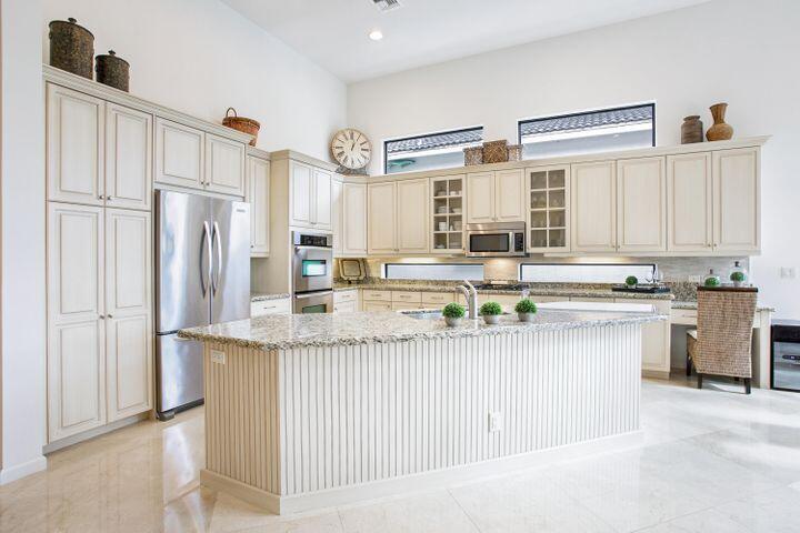 17930 Lake Azure Way Boca Raton, FL 33496 - Photo 12 of 25 img13