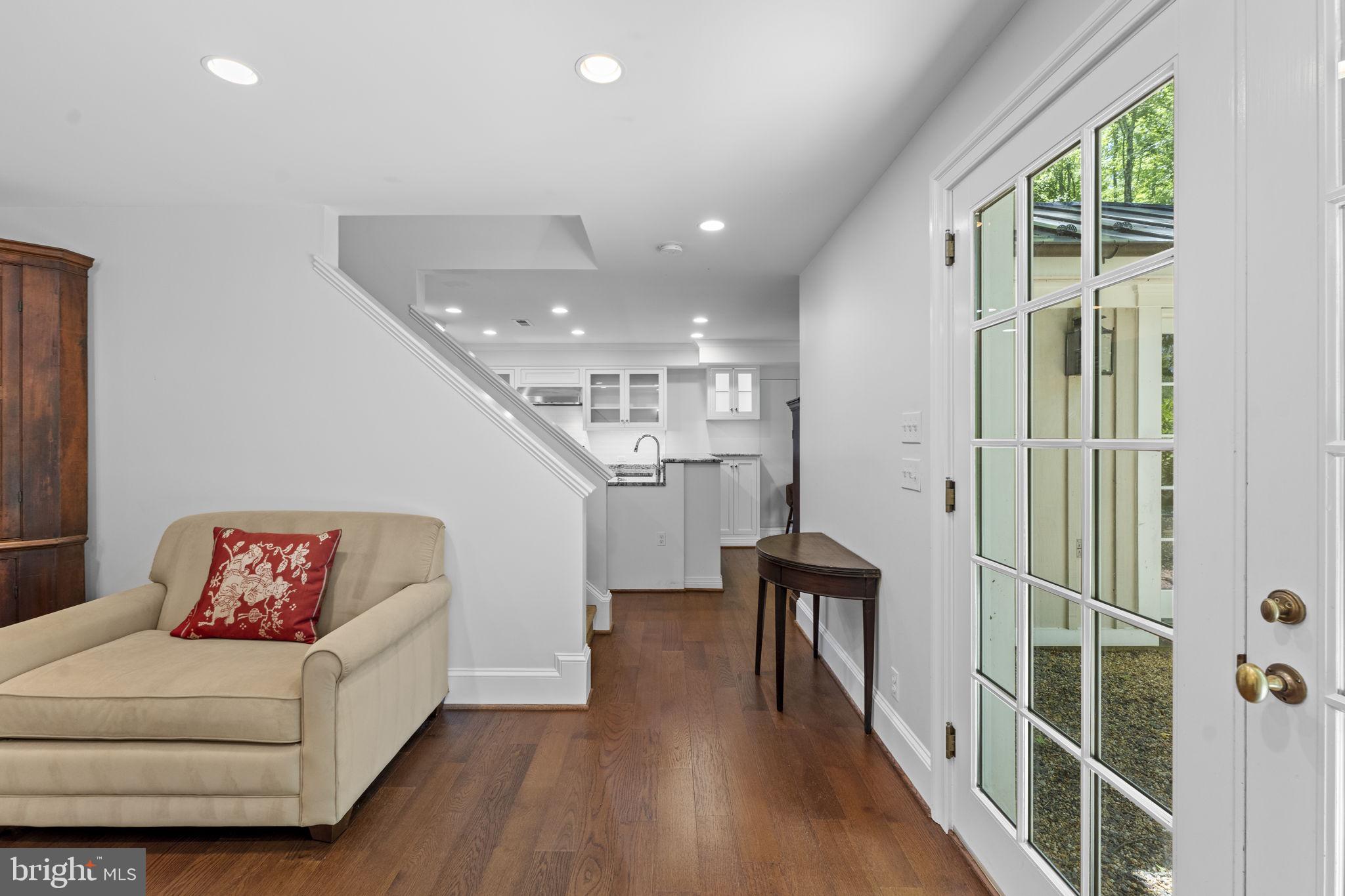 4639 Hopewell Road The Plains, VA 20198 - Photo 5 of 58