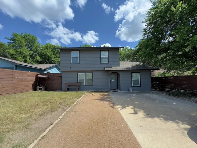 $1,800 | 4503 East Stassney Lane, Austin, TX 78744