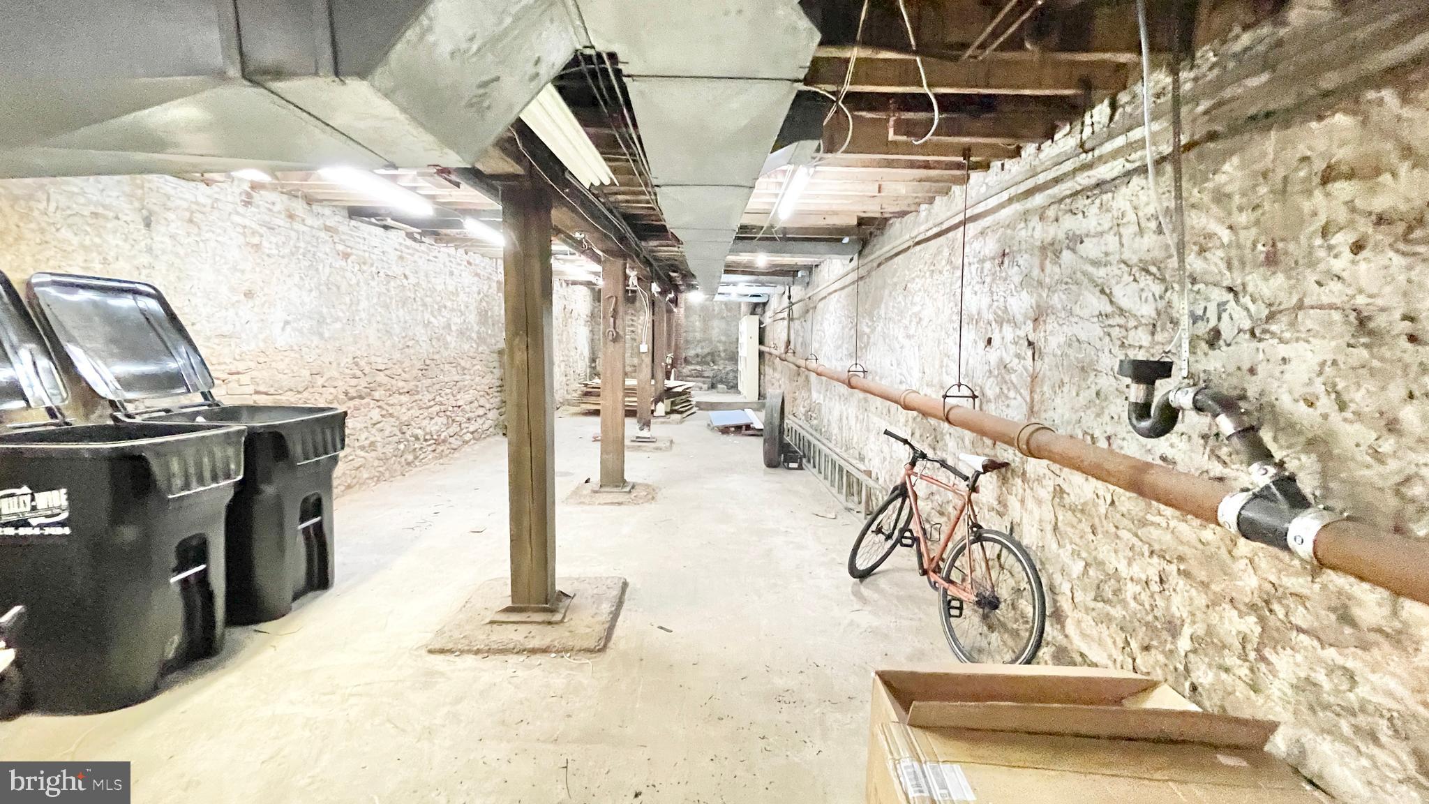 305 Cherry Street Philadelphia, PA 19106 - Photo 23 of 58 Basement - retail