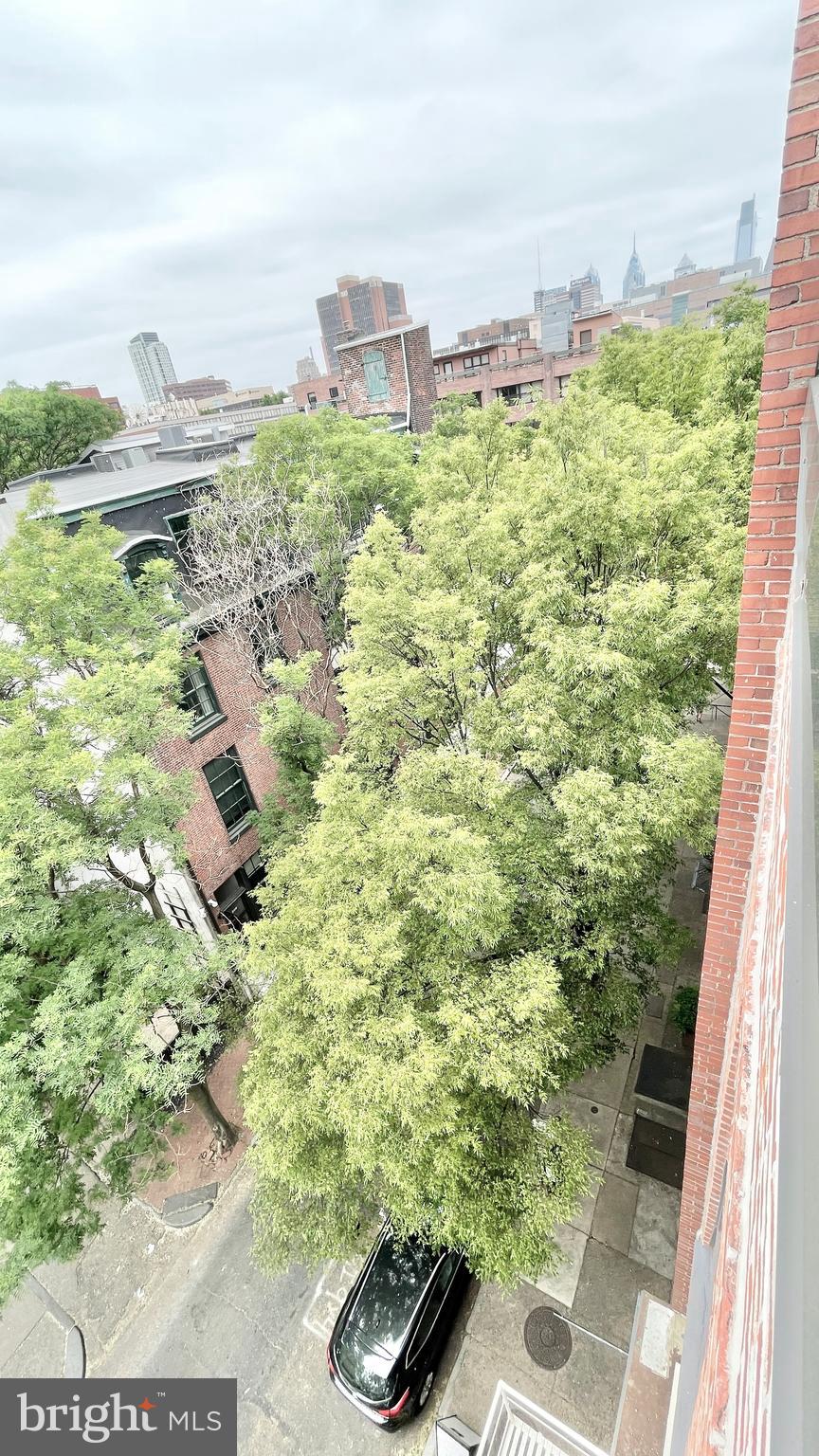 305 Cherry Street Philadelphia, PA 19106 - Photo 53 of 58 View from Roof