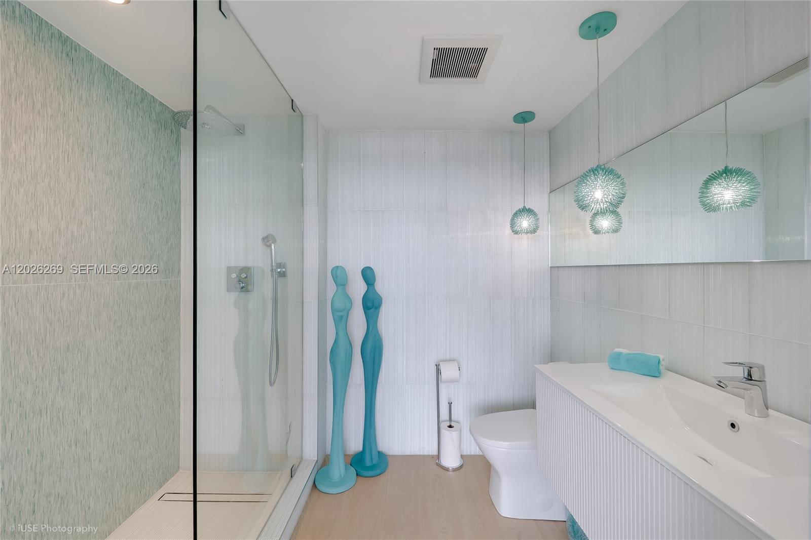 400 Alton Road, Unit 1506 Miami Beach, FL 33139 - Photo 16 of 23 Photo 16