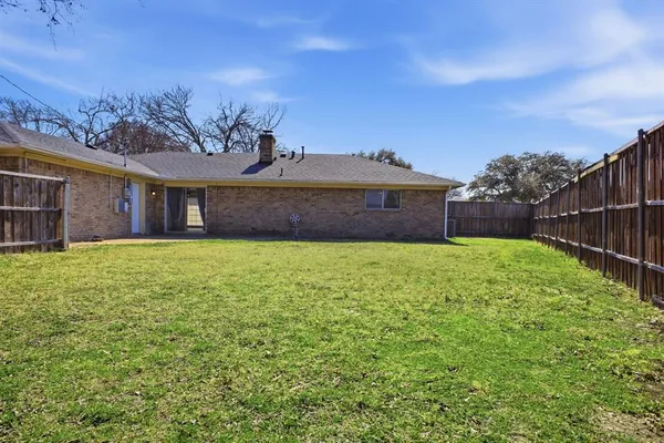 $320,000 | 2101 Forestcrest Drive, Plano, TX 75074