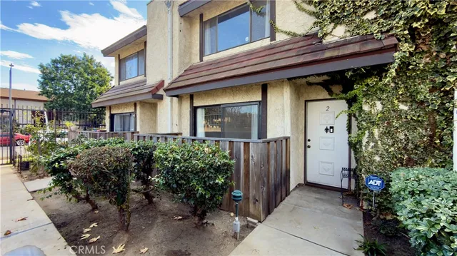 $449,000 | 9525 Sylmar Avenue, Unit 2, Panorama City, CA 91402