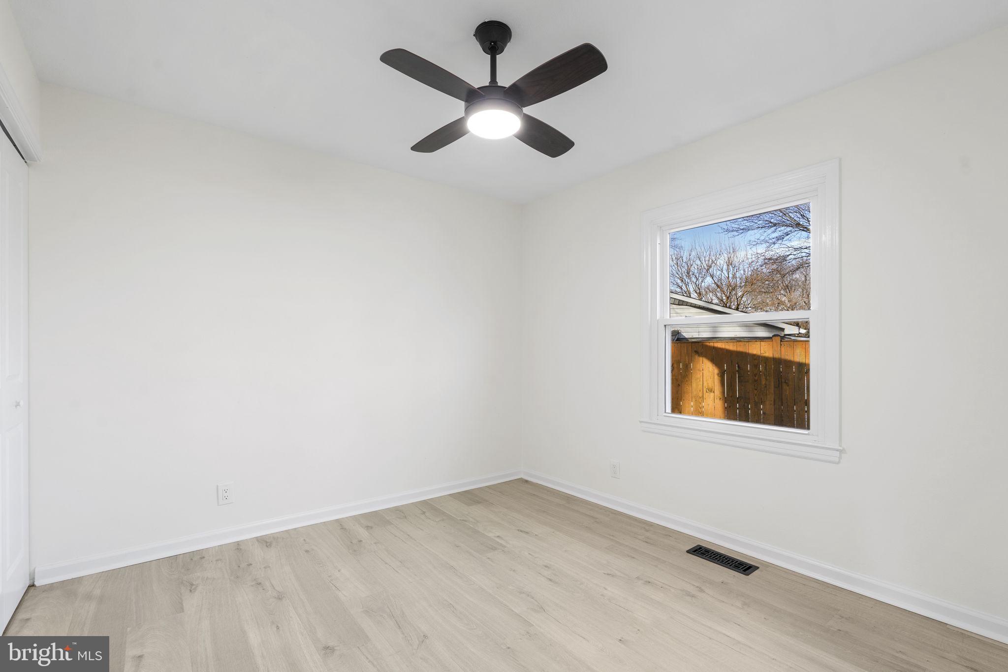 101 North Cypress Road Sterling, VA 20164 - Photo 24 of 35 Gallery Image 24