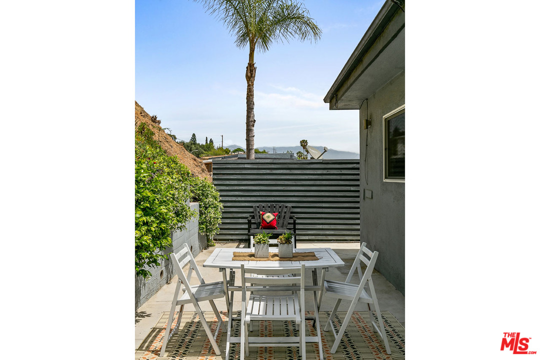 4467 Bowman Boulevard Los Angeles, CA 90032 - Photo 21 of 23