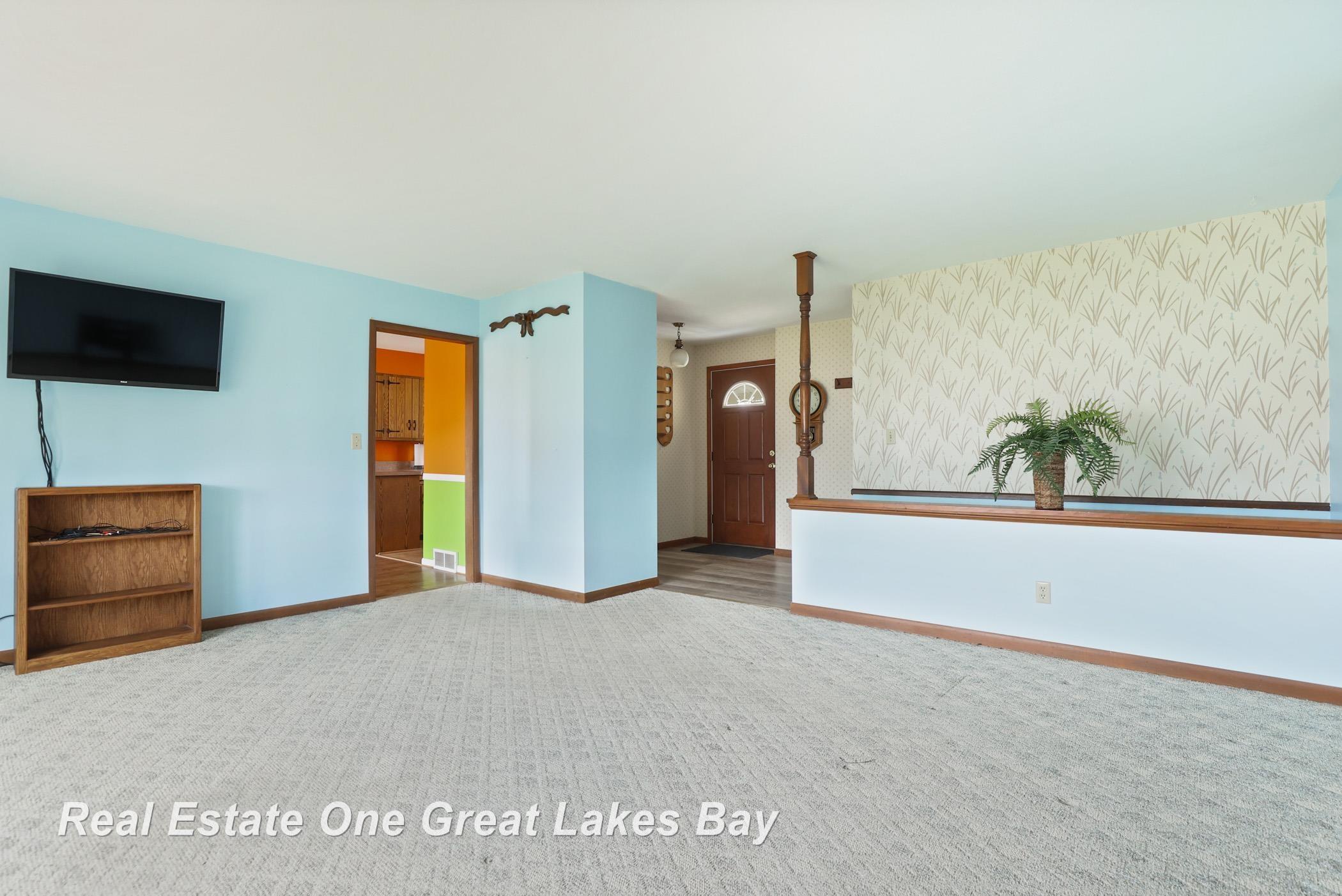 7819 North River Road Freeland, MI 48623 - Photo 9 of 40 Gallery Image 9