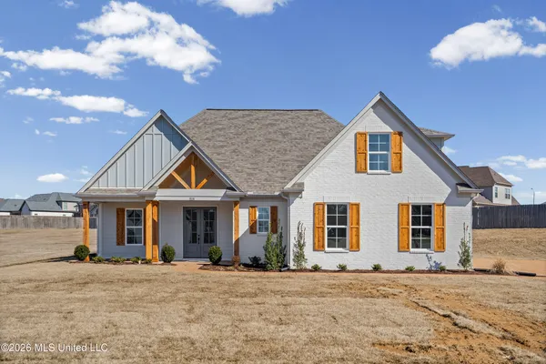 $449,900 | 3838 Wilkerson Drive, Southaven, MS 38672