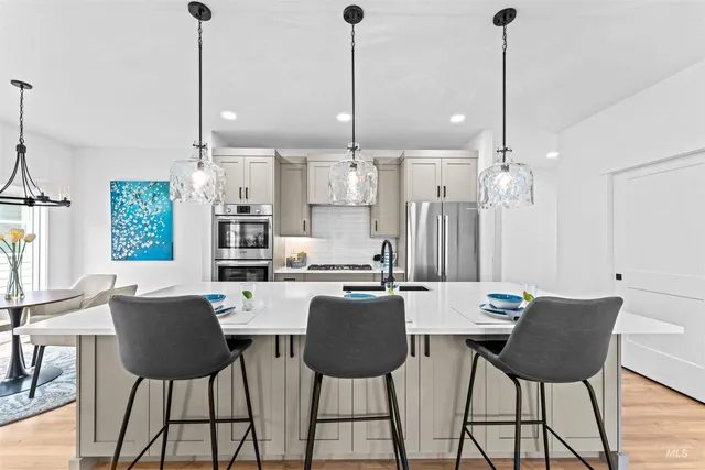 $679,995 | 9943 West Sunberry Court, Star, ID 83669