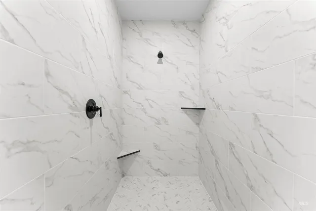 $679,995 | 9943 West Sunberry Court, Star, ID 83669