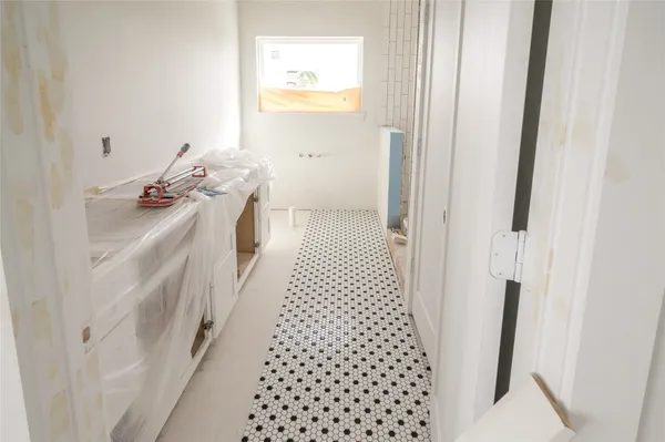 $500,000 | 904 Kern Street, Unit C, Houston, TX 77009