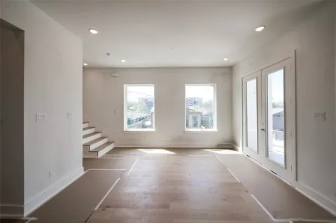 $500,000 | 904 Kern Street, Unit C, Houston, TX 77009