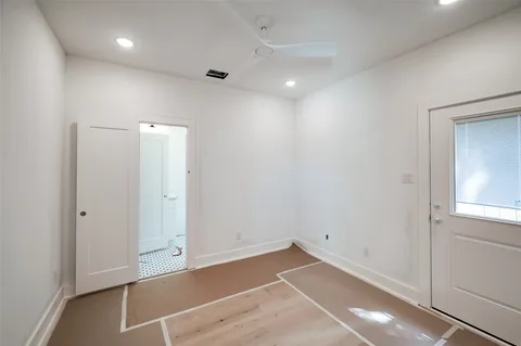 $500,000 | 904 Kern Street, Unit C, Houston, TX 77009