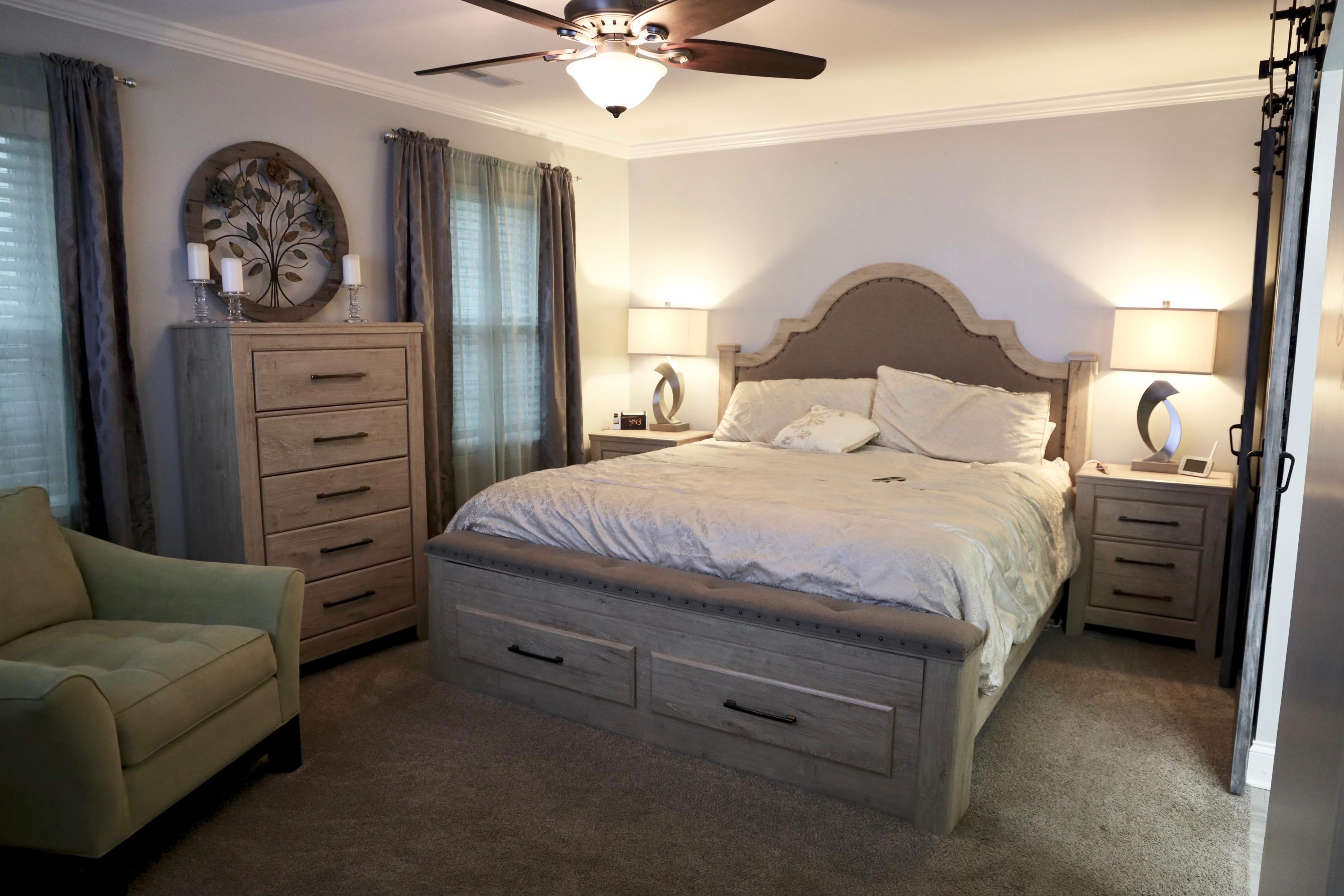 100 Ruffin Court Summerville, SC 29486 - Photo 12 of 32 1st Floor Master Bedroom