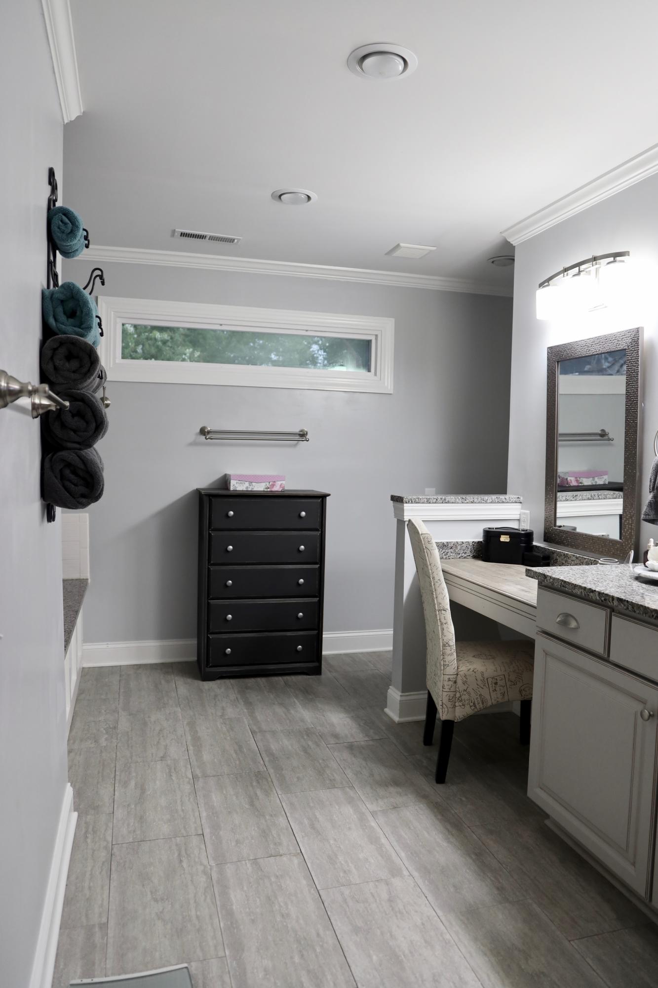 100 Ruffin Court Summerville, SC 29486 - Photo 13 of 32 Master Bathroom