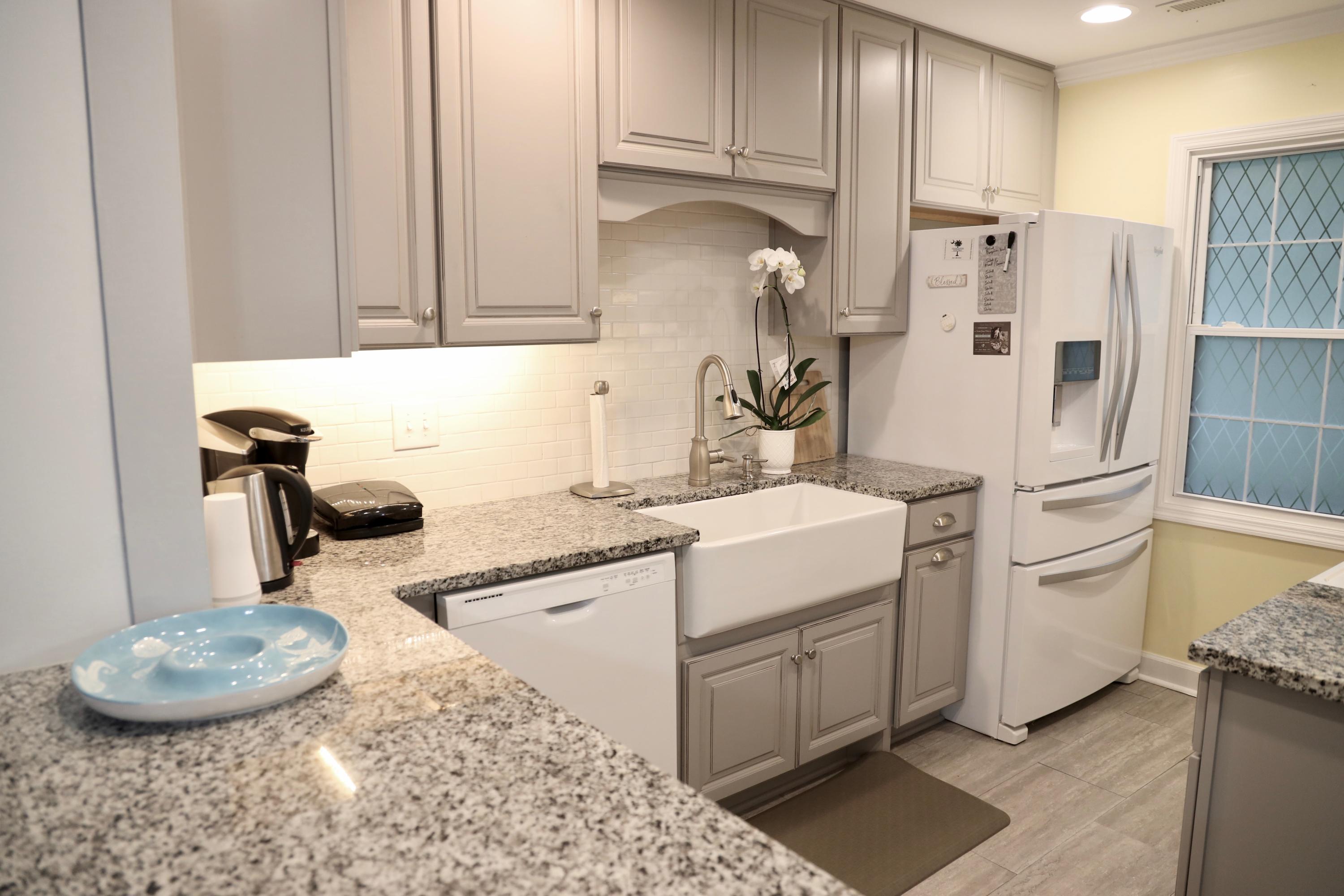 100 Ruffin Court Summerville, SC 29486 - Photo 5 of 32 Kitchen