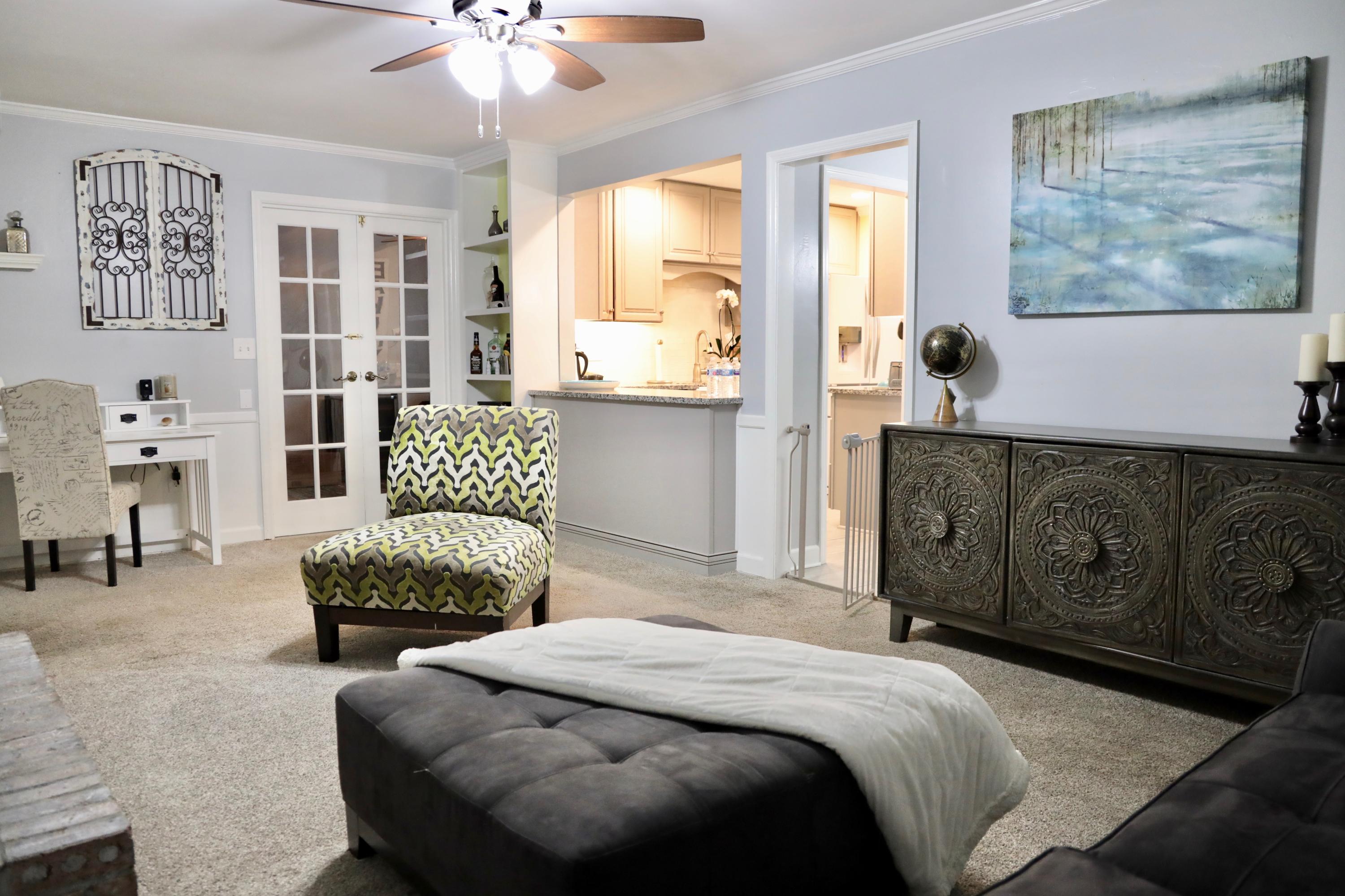 100 Ruffin Court Summerville, SC 29486 - Photo 7 of 32 Living room