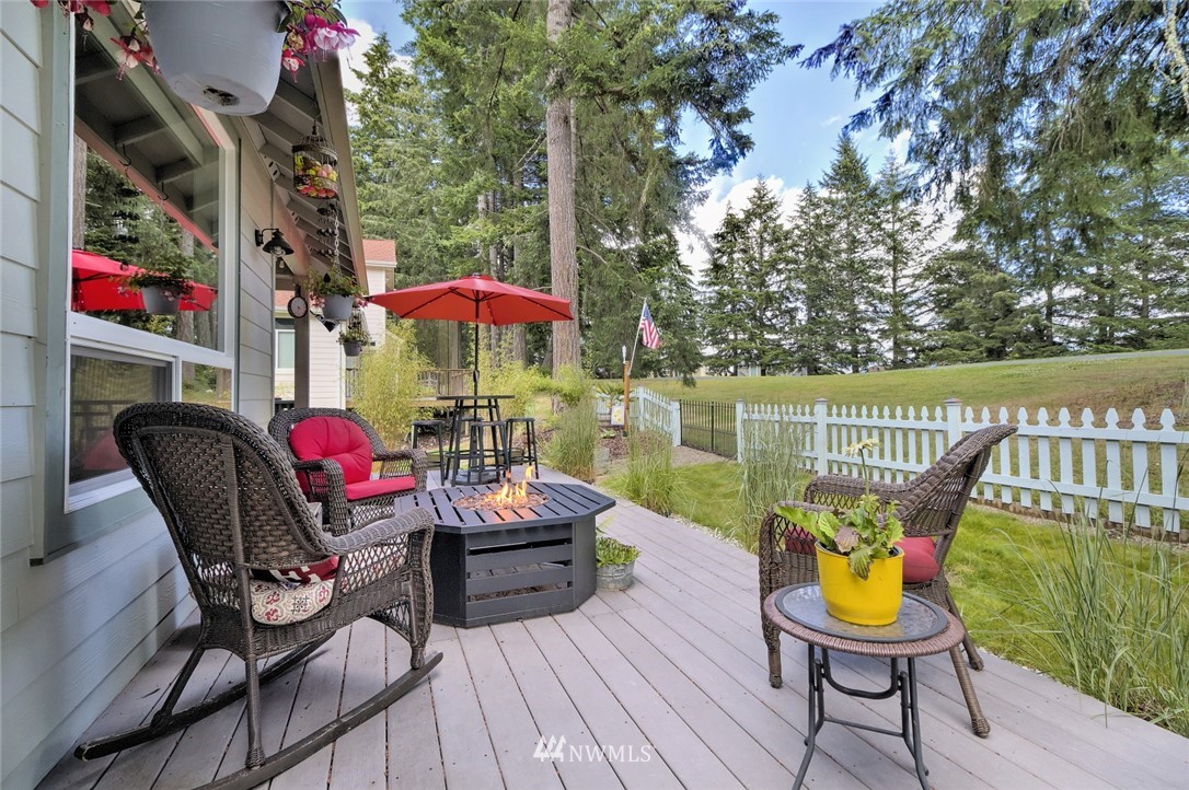 1391 East Old Ranch Road Allyn, WA 98524 - Photo 1 of 32 Gallery Image 1