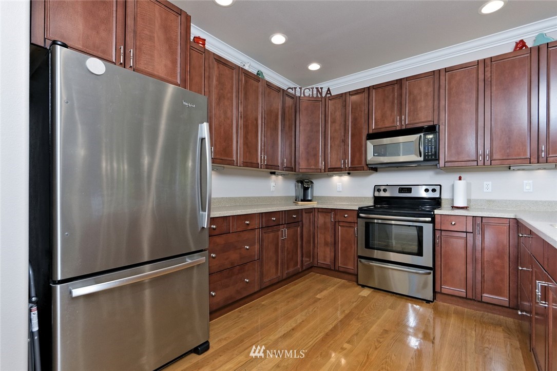 1391 East Old Ranch Road Allyn, WA 98524 - Photo 13 of 32 Gallery Image 13