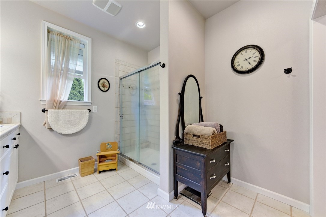 1391 East Old Ranch Road Allyn, WA 98524 - Photo 20 of 32 Gallery Image 20