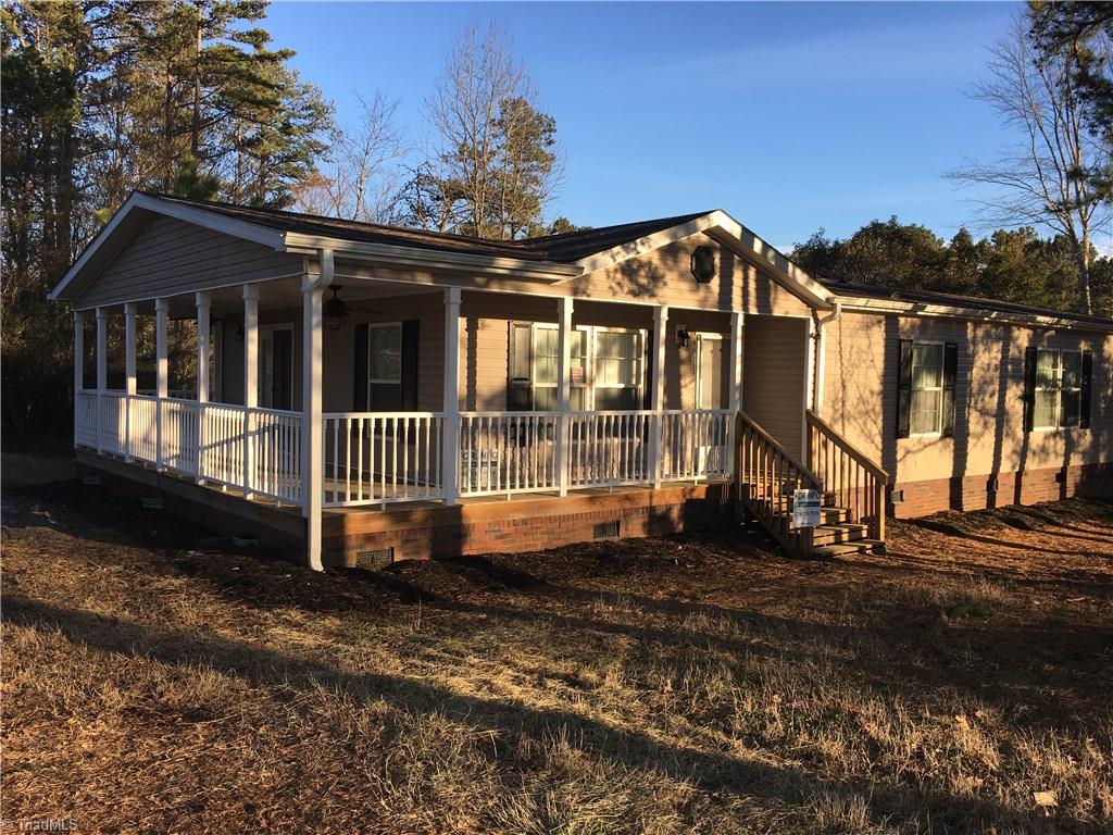 1656 Frye Bridge Road Clemmons, NC 27012 - Photo 1 of 17 Gallery Image 1