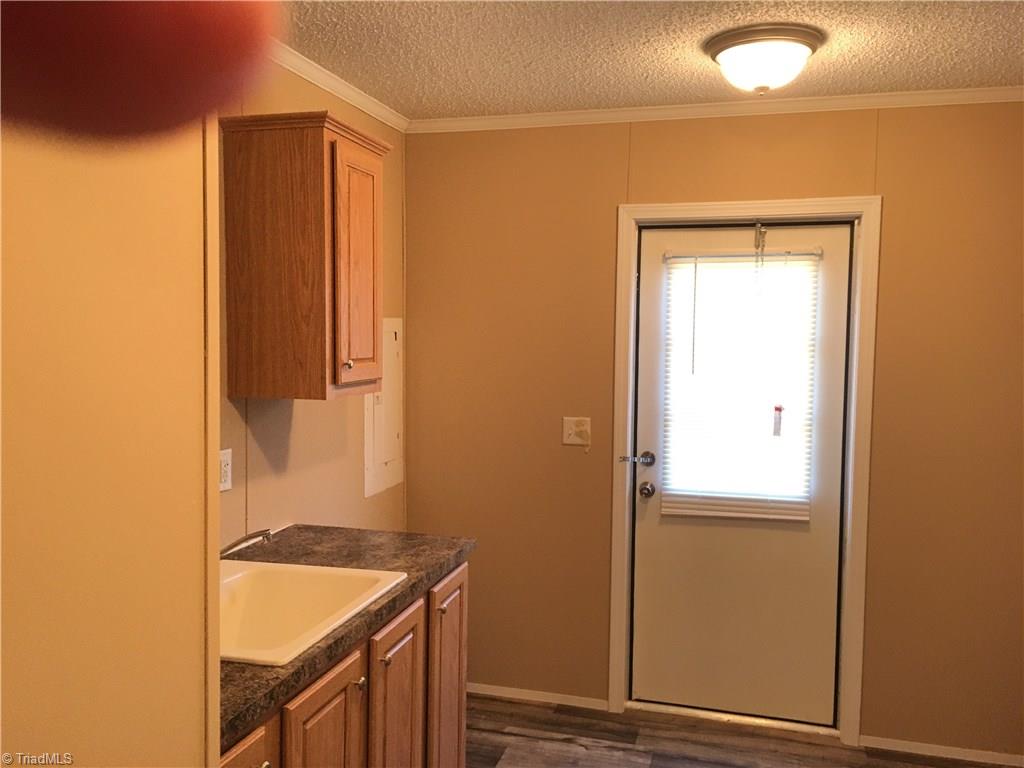 1656 Frye Bridge Road Clemmons, NC 27012 - Photo 14 of 17 Gallery Image 14