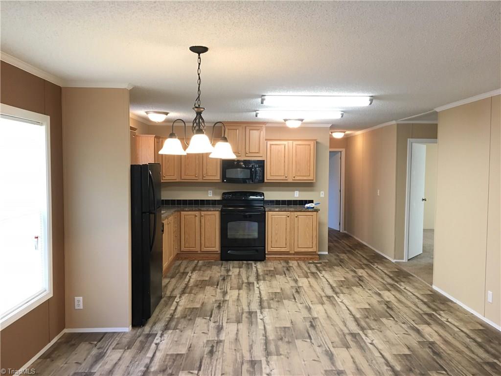 1656 Frye Bridge Road Clemmons, NC 27012 - Photo 5 of 17 Gallery Image 5