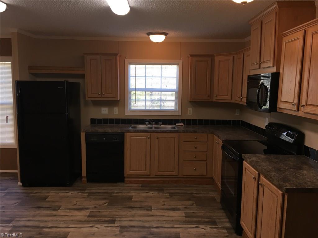 1656 Frye Bridge Road Clemmons, NC 27012 - Photo 6 of 17 Gallery Image 6