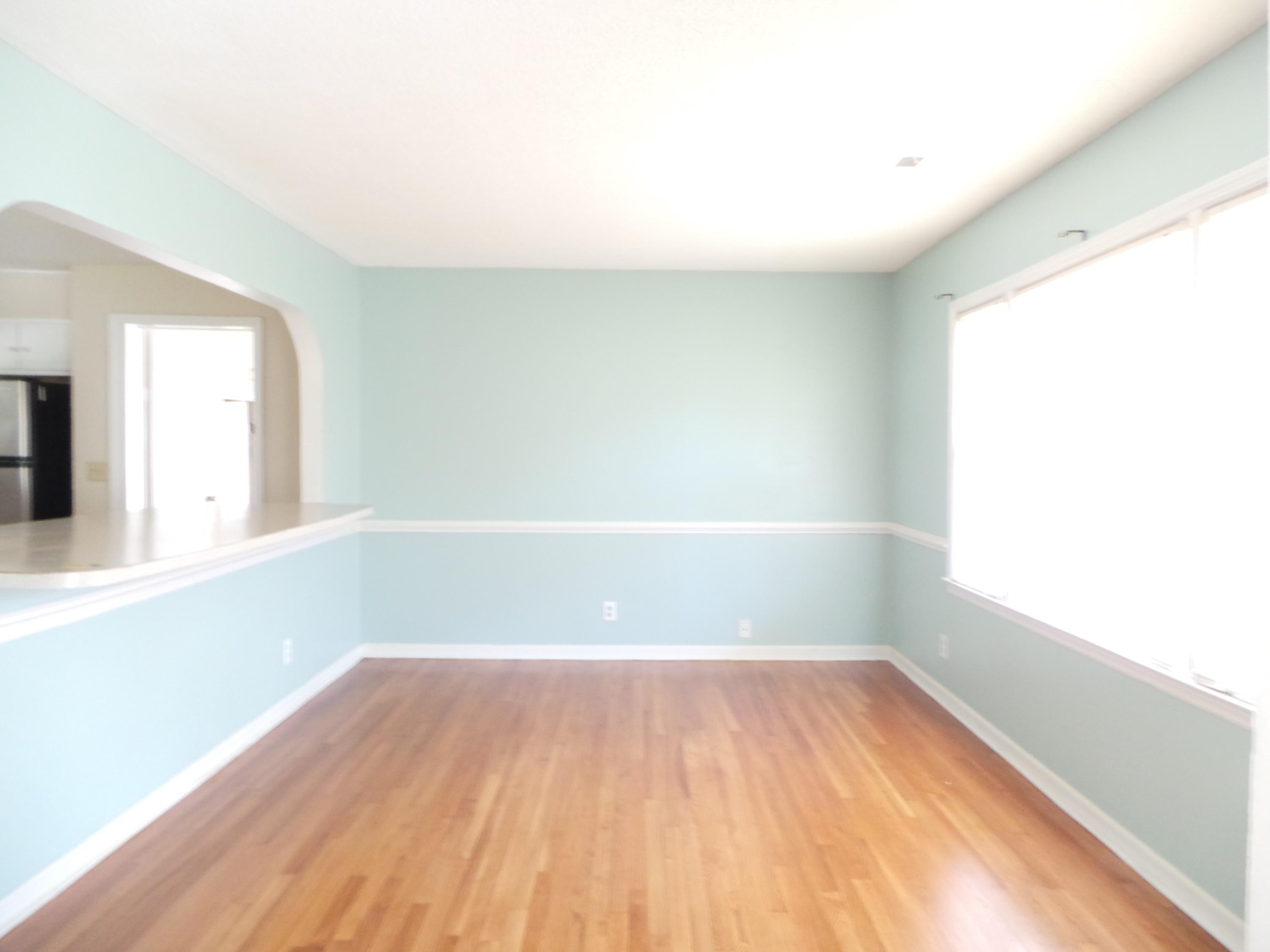 34 Raritan Road Goose Creek, SC 29445 - Photo 2 of 8 34 Raritan Rd 003
