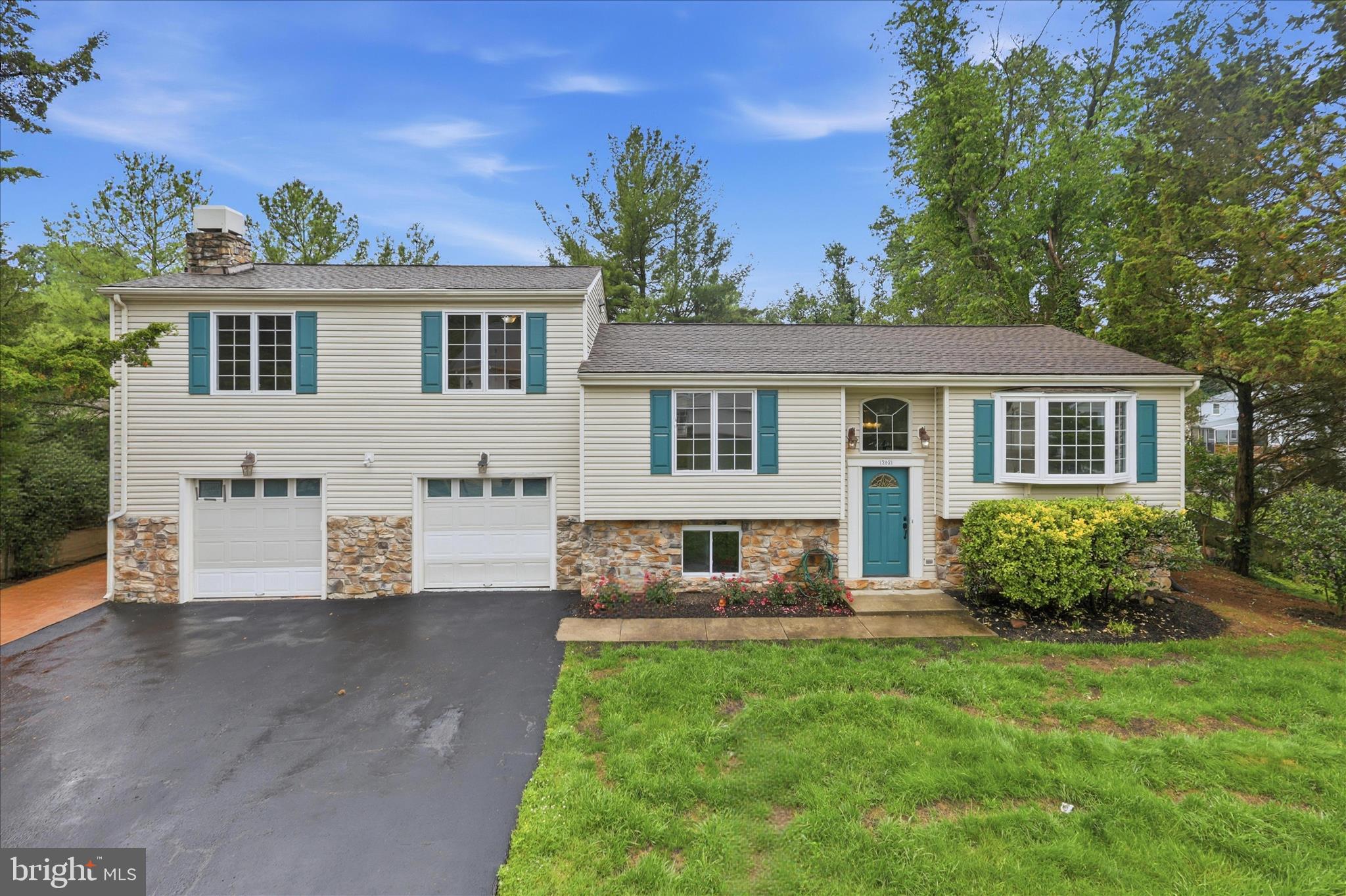 12821 Pinecrest Road Herndon, VA 20171 - Photo 3 of 42