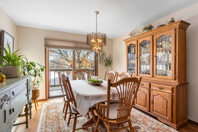 $184,900 | 1160 Brittany Court, Unit 93, Neenah, WI 54956