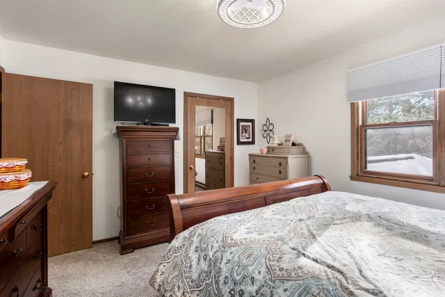 $184,900 | 1160 Brittany Court, Unit 93, Neenah, WI 54956