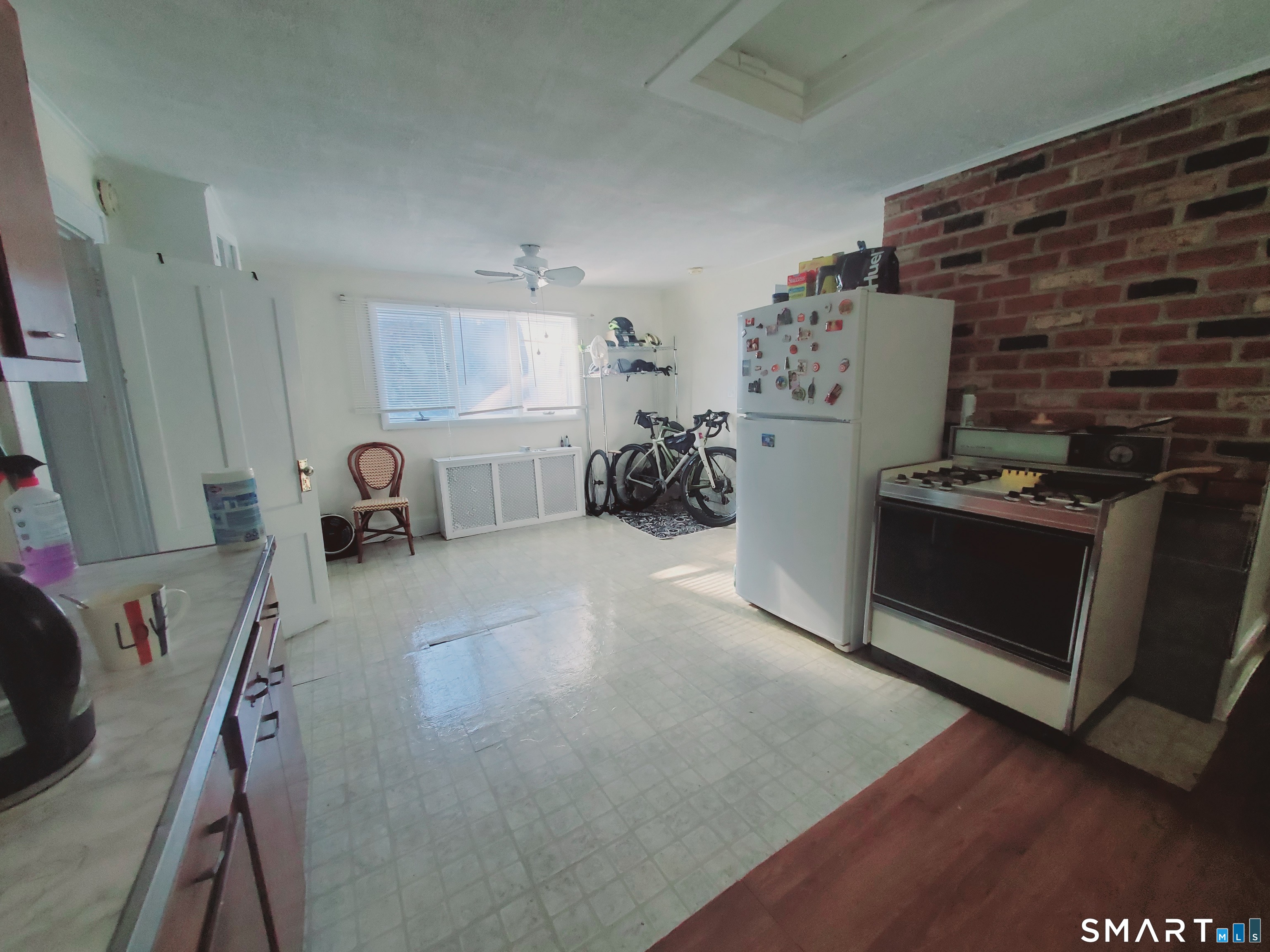 152 River Rd Extension, Unit 3 Greenwich, CT 06807 - Photo 2 of 9