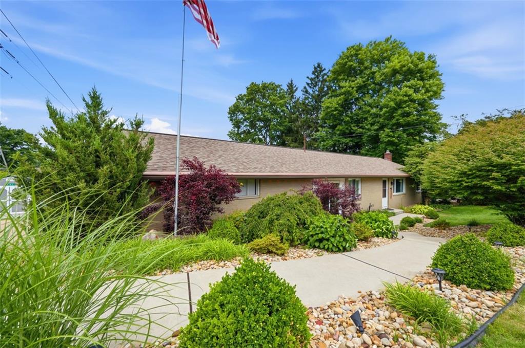 601 Wack Drive Rochester, PA 15074 - Photo 1 of 44